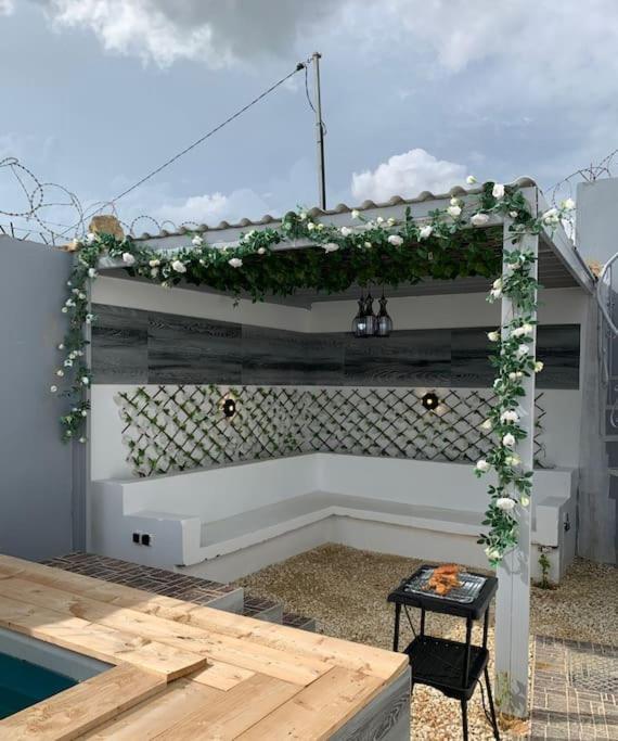 Villa Adja Nafy A Saly Gandigal Esterno foto